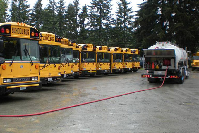 Mobile fueling school busses